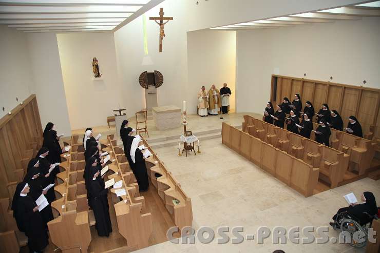 2014.06.25_17.01.22.jpg - So geräumig ist der neue Sakralraum.