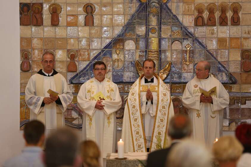 Vigil und Eucharistische Anbetung zur Heimatprimiz von Christoph Weiss