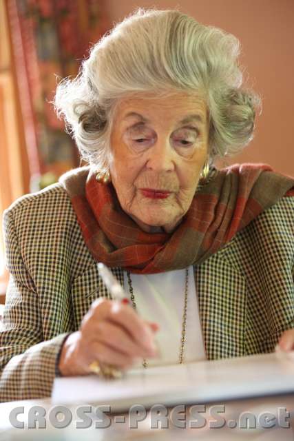 2014.09.16_11.29.47.jpg - Fürstin Marianne zu Sayn-Wittgenstein