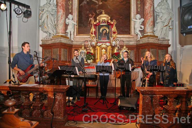 2015.01.23_19.50.25.JPG - Lobpreis-Band