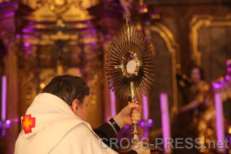 2015.01.23_21.03.30.JPG - Anbetung