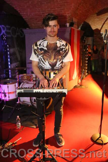 2015.01.23_22.38.28.JPG - "Good Weather Forecast"