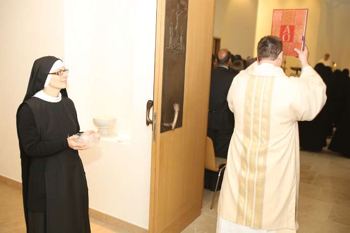 Ewige Profess von Sr.Faustine u. Sr.Nathanaela OSB