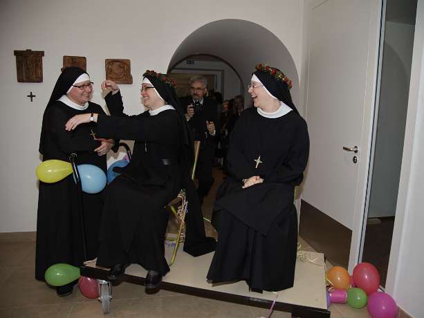 Ewige Profess von Sr.Faustine u. Sr.Nathanaela OSB