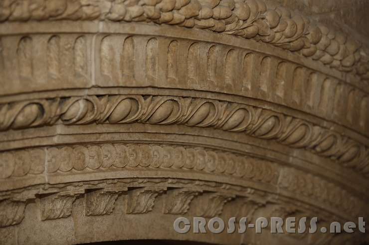 2015.07.29_12.11.07.jpg - Muster im Stein