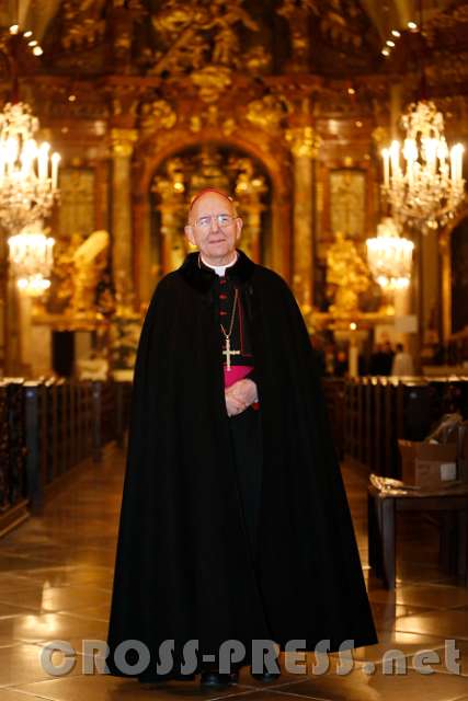 2016.01.29_20.05.43.JPG - Bischof Küng