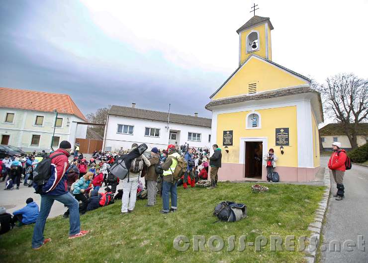 2016.03.12_15.09.57.jpg - 6. Station: Filialkirche zum Heiligen Geist in Stronegg.