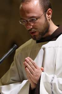 ChristKönig-Messe bei Franziskaner - Krista Kralja u franjevačkoj crkvi Lesung