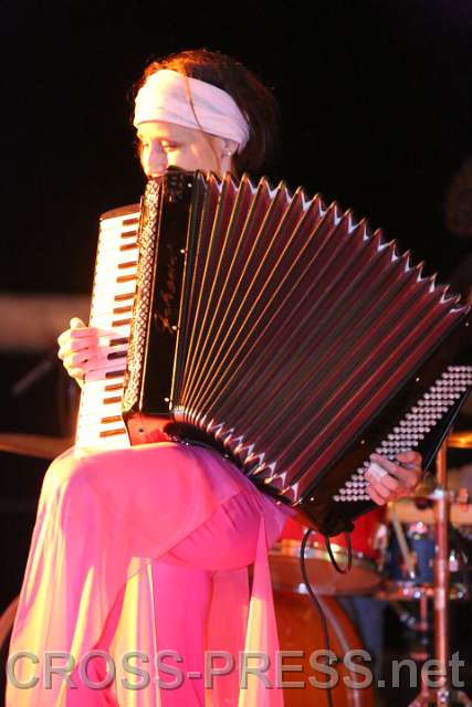 2014.09.05_21.13.42.jpg - "Das Großmütterchen Hatz"