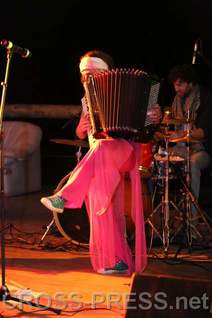 2014.09.05_21.13.44.jpg - "Das Großmütterchen Hatz"