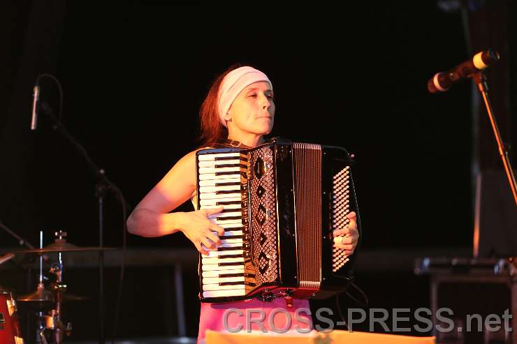 2014.09.05_21.16.43.jpg - "Das Großmütterchen Hatz"