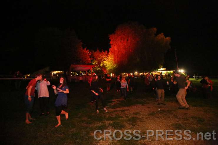 2014.09.05_21.23.41.jpg - "Das Großmütterchen Hatz"