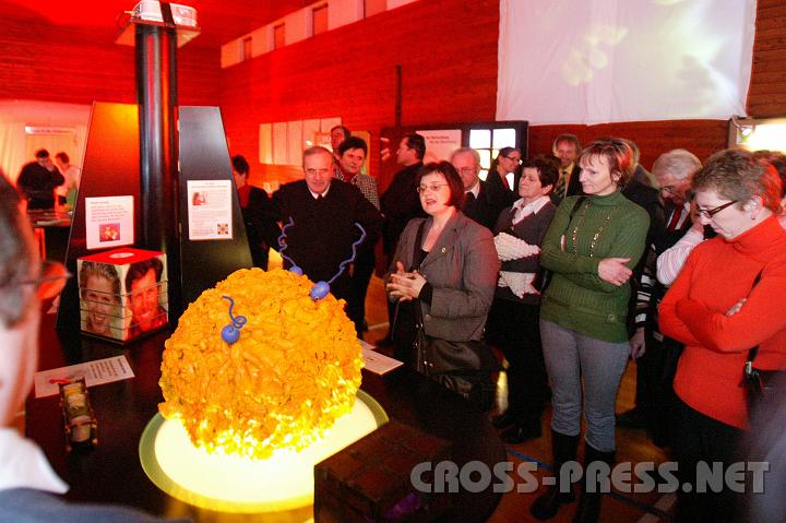 2009.01.11_16.17.33.JPG - 300 bis 500 Millionen Samenzellen k�mpfen um das Privileg, "erster" zu sein...