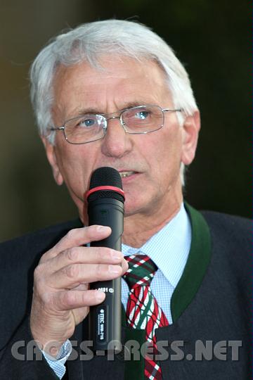 2010.04.30_18.27.28.jpg - B�rgermeister Franz Deinhofer