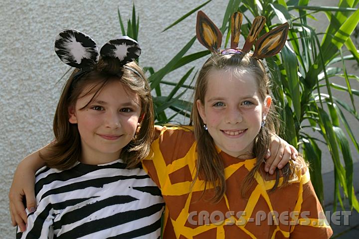 2008.06.12_16.20.22.JPG - Freundschaft trotz Andersartigkeit