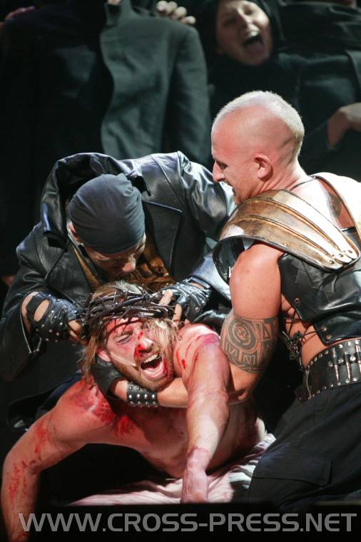 05.07.20_104 Jesus wird gemartet.