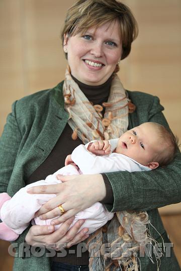 2010.03.22_10.00.29_02.jpg - Aurelia ist gerade 6 Wochen alt und wirklich s��!