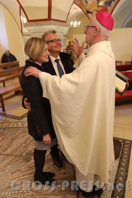 2017.01.21_13.10.55.JPG - WB Scharl segnet Birgit und Corbin Gams an ihrem 23. Hochzeitstag.