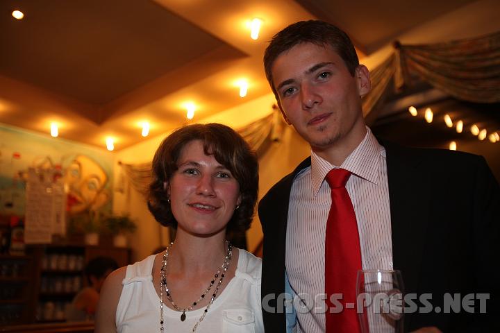 2009.09.26_22.12.40.jpg - Daniela Deinhofer und Michael Hubegger.