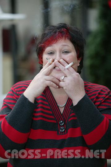 2008.10.18_16.01.46.JPG - Die letzten Z�ge vor dem Raucherentw�hnungsvortrag.  ;)