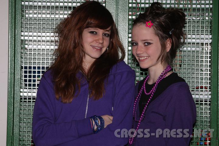 2009.02.22_15.42.36.jpg - Susi und Hanna.