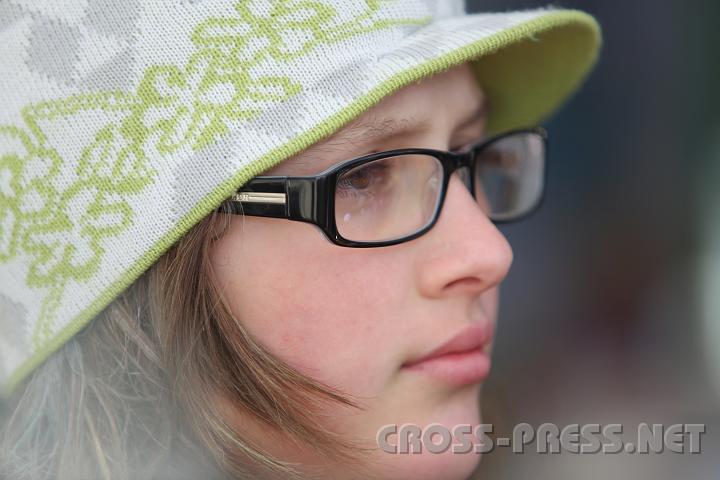 2010.02.16_15.20.34.jpg - So ein h�bsches Gesichtlein w�re schade zu maskieren. :)