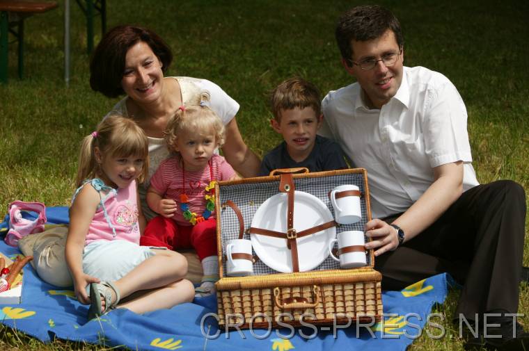 06.06.18_276 LR Mag. Johanna Mikl-Leitner, B�rgermeister von Perchtoldsdorf Martin Schuster