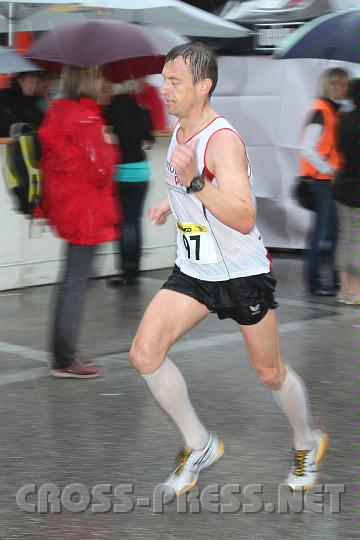 2010.06.19_18.30.40.jpg - Trotz schlechter Witterung schaffte Andreas Prokosch neuen St.Peterer Streckenrekord.